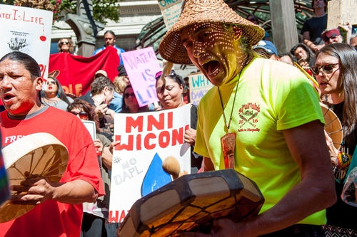 University Press of Colorado - Donald Fixico